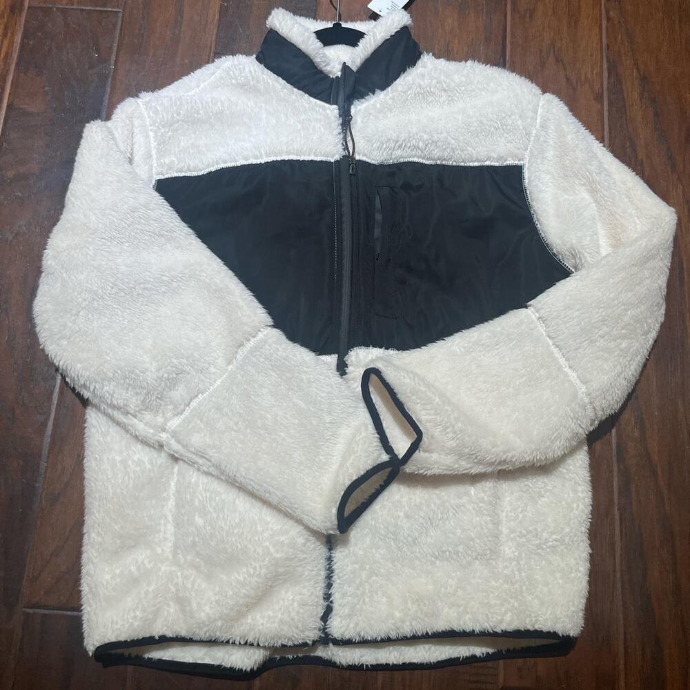 NWT Urban Outfitters full zip cozy Sherpa style jacket Womens XL - Picture 5 of 5